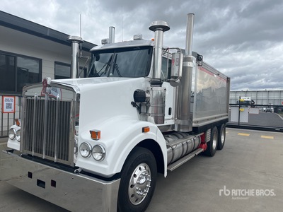 2017 Kenworth T409SAR T/A Dump Truck