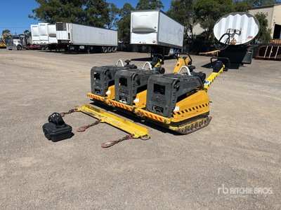 2011 Wacker Neuson DPU10070Les Vibratory Plate Compactor