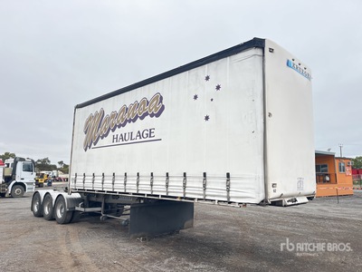 2015 Krueger 7.2 m Tri/A B-Double Lead Curtain Side Trailer