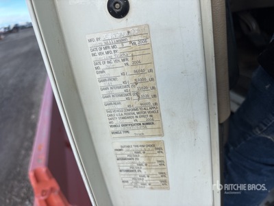 2007 Sterling LT9500 10x4 5- Achs Kipper-Lkw