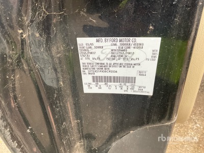 2005 Ford F-250 XLT 4x4 Extended Cab Pickup