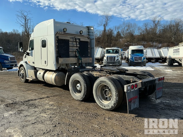 CAMIóN CAMAROTE 2016 PETERBILT