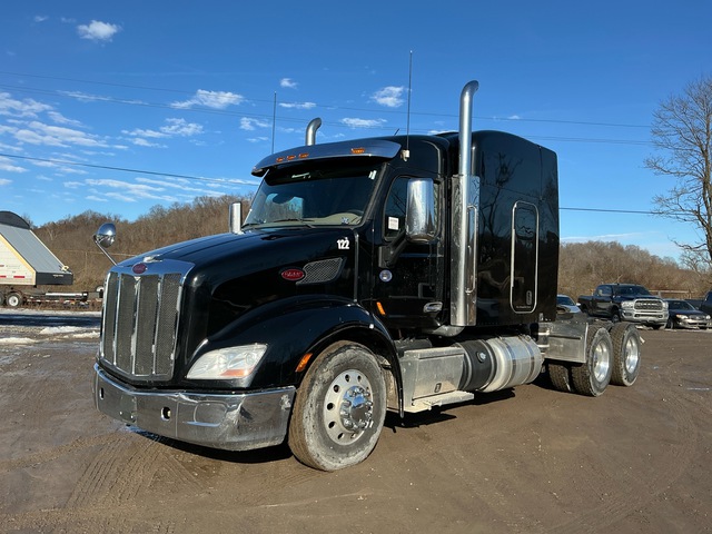 2019 Peterbilt 579 6x4 T/A Sleeper Truck Tractor