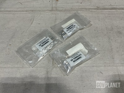 (246) Trompeter Electronics J14T-50 Connector Adapters