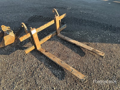 47 in Q/C Wheel Loader Forks - Fits JCB 409