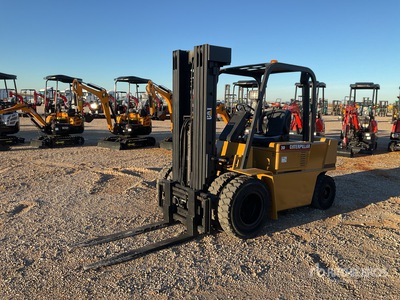 Cat DP30 Forklift