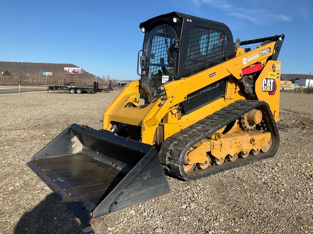 2020 Cat 299D3XE Two-Speed Compact Track Loader 2020 Cat 299D3XE Two-Speed Compact Track Loader