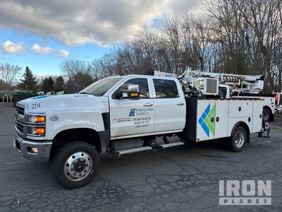 2019 Chevrolet SILVERADO 5500 4x4 Crew Cab Servicewagen