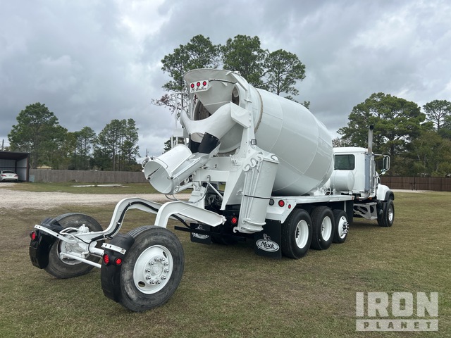 CAMIóN REVOLVEDOR 2004 MACK