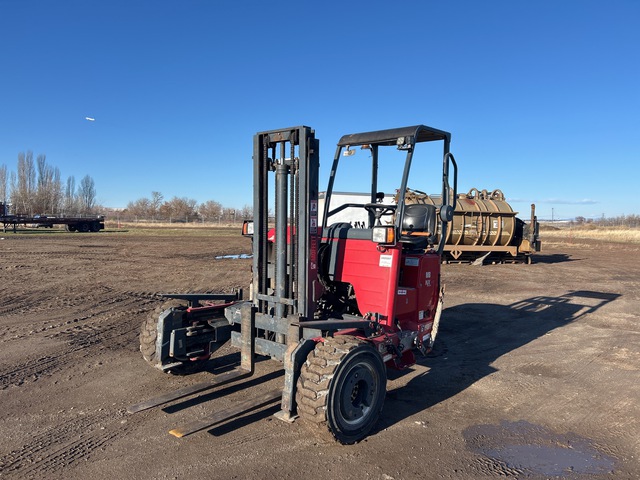 2018 Moffett M8 55.4 5500 lb 3x3 Truck Mounted Forklift