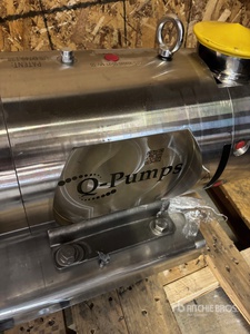 QTS 300R Pump w/ Maintenance Kit