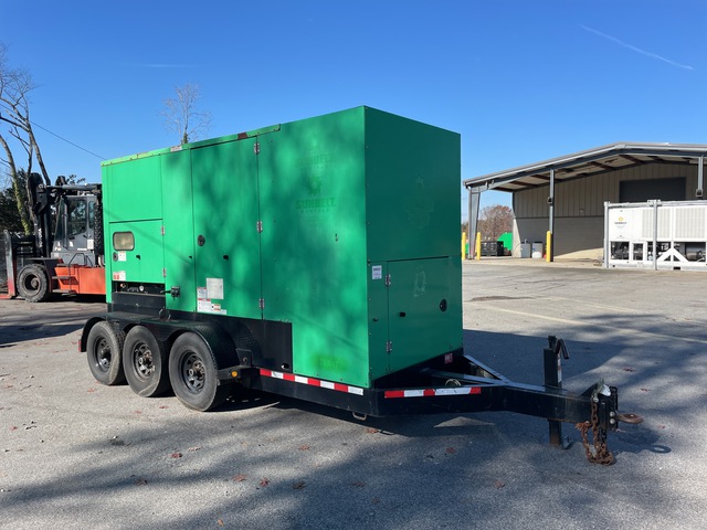 2015 Cummins C300D6R 300 kW Mobile Stand-By Generator Set