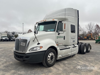 2015 International Prostar+ 6x4 Cabeza Tractora Cabina Dormitorio