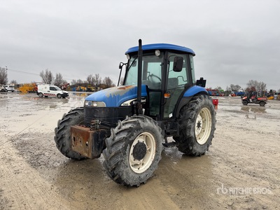 2004 New Holland TD90D 4WD-tractor