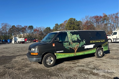 2012 Chevrolet Express 3500 乗客用バン