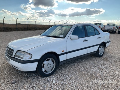 1994 Mercedes-Benz C250d Automobile