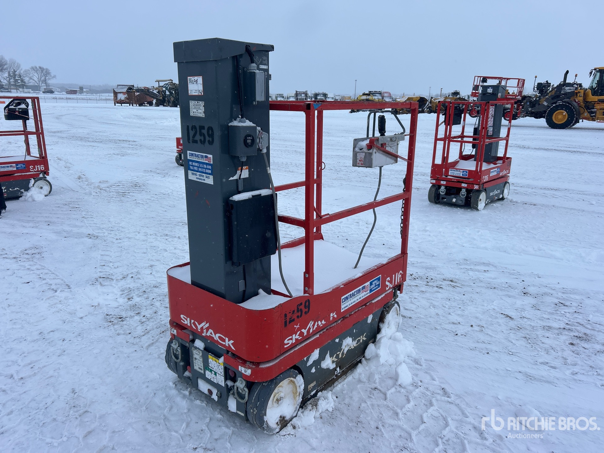 2018 Skyjack SJ16 Plateforme élévatrice à mât vertical