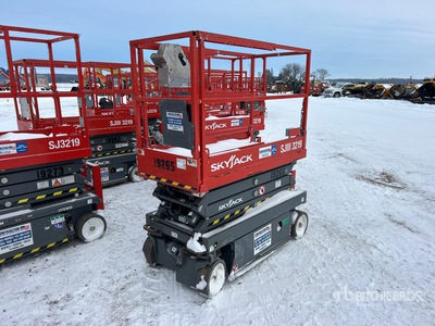 2018 Skyjack SJIII-3219 Electric シザーリフト