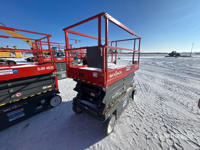 2018 Skyjack SJ4632 Electric シザーリフト (Inoperable)