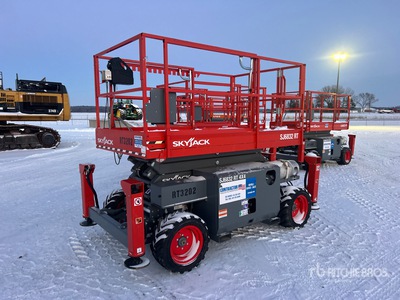 2023 Skyjack SJ6832 RT 4x4 Dual Fuel Schaarlift