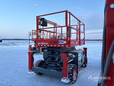 2023 Skyjack SJ6832 RT 4x4 Dual Fuel Schaarlift