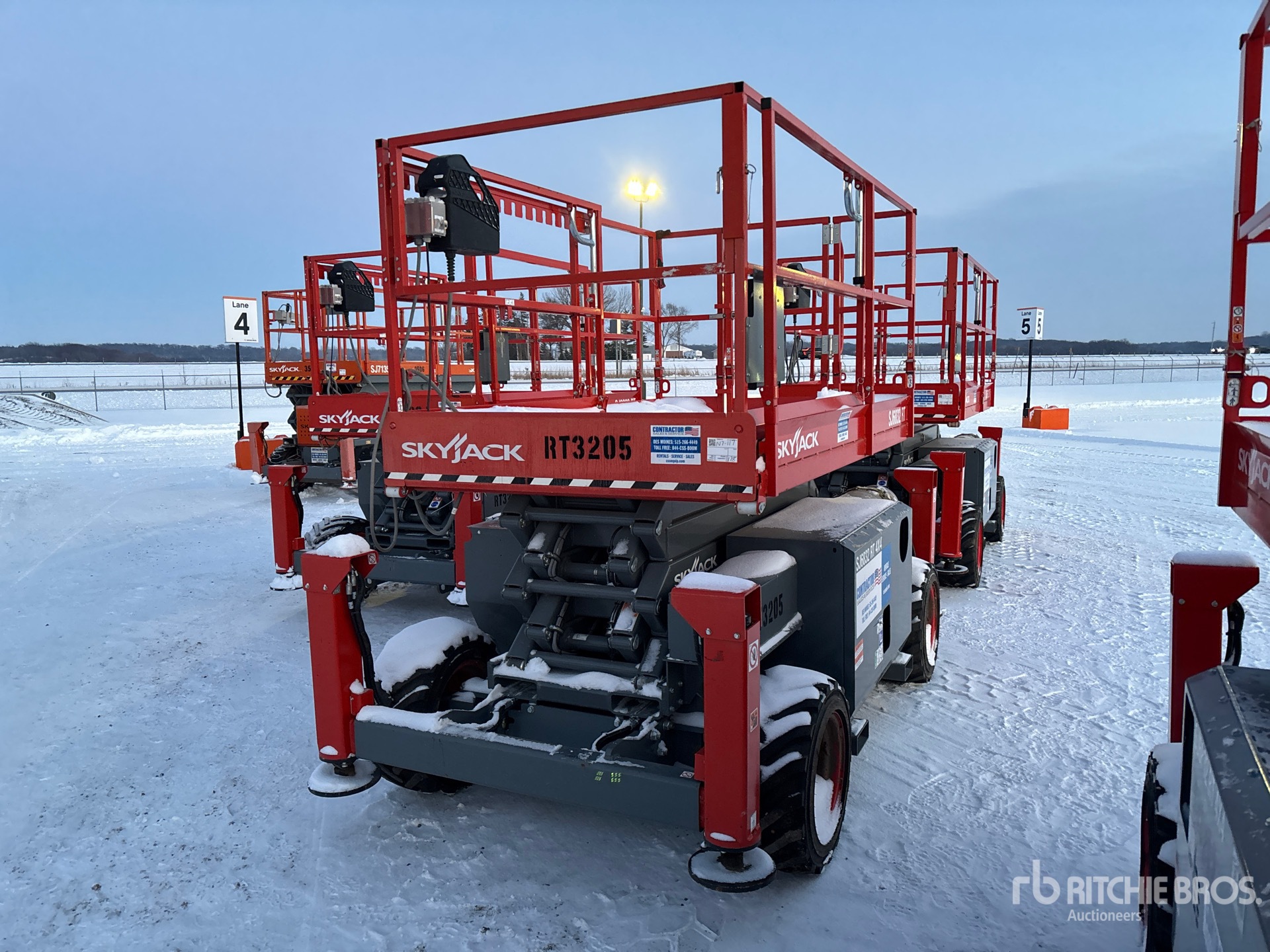 2023 Skyjack SJ6832 RT 4x4 Dual Fuel Schaarlift