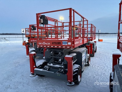 2023 Skyjack SJ6832 RT 4x4 Dual Fuel Schaarlift