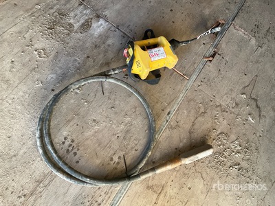 2018 Wacker Neuson M2500 Betonrüttler