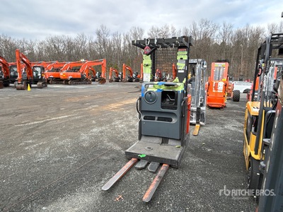 2018 Toyota 7BPUE15 3000 lb Order Picker