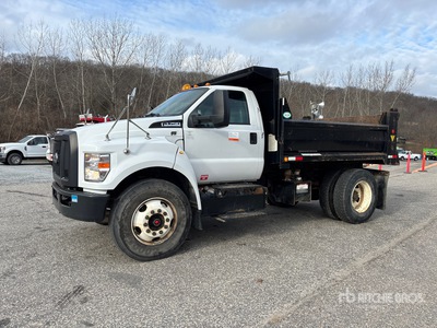 2018 Ford F-750 4x2 S/A Dump Truck