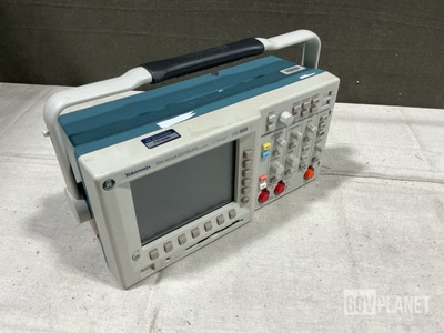 Tektronix TDS 3032B Digital Phosphor Oscilloscope