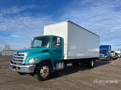 2019 Hino 358 4x2 Van Truck