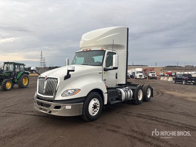 2020 International LT625 6x4 3-Achs Sattelzugmaschine