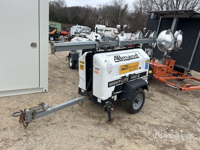 2013 Allmand Night-Lite Pro II 7.5 kW Tour d'éclairage