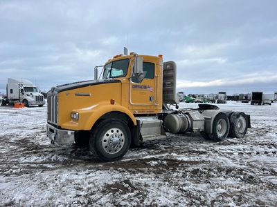2000 Kenworth T800 6x4 T/A Day Cab Truck Tractor