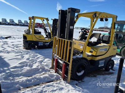 2007 Hyster H50FT 4650 lb Pneumatic Tire Forklift (Inoperable)