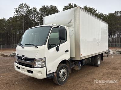 2016 Hino 165 4x2 Van Truck