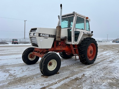 1983 Case 2090 2WD Tractor (Inoperable)