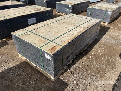 Quantity of (100) 2025 3.ft 6 in x 7 ft 6 Gauge Wire Mesh (Unused)