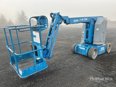 2013 Genie Z-30/20N 2WD Electric Articulating Boom Lift