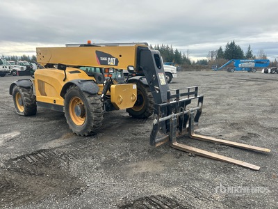 2015 Cat TL943C Telehandler