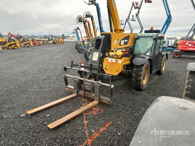 2015 Cat TL943C Telehandler