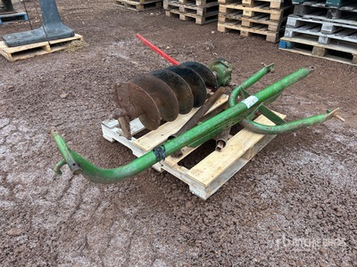 John Deere 14 in 3-Point Auger Attachment