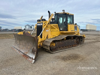 2013 Komatsu D65PX-17 Bouteur sur chenilles