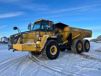 2013 Komatsu HM400-3 Articulated Dump Truck