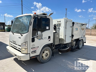 2014 Tymco 435 on 2014 Isuzu NQR Sweeper Truck