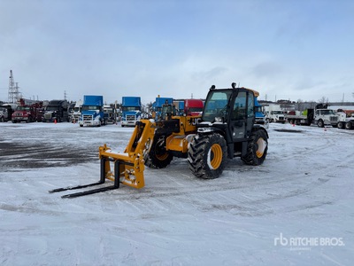 2019 JCB 541-70 を見 Telehandler