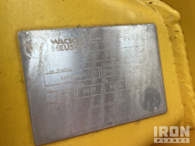 MINI CARGADOR SOBRE ORUGAS 2015 WACKER NEUSON ST35