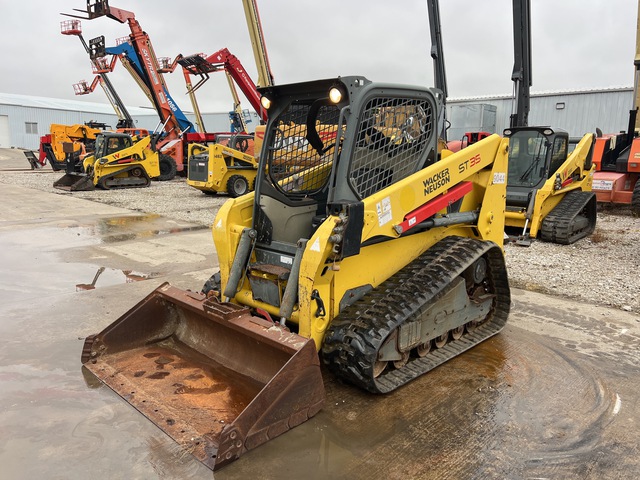 2015 Wacker Neuson ST35 Two-Speed Compact Track Loader