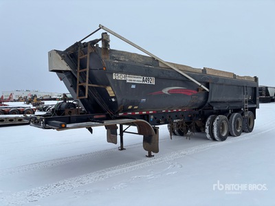 2005 Doepker SG7109 34 ft Tri/A End Dump Trailer